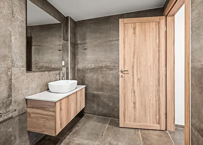 Grand - 6bd With Private Pool - Temma *