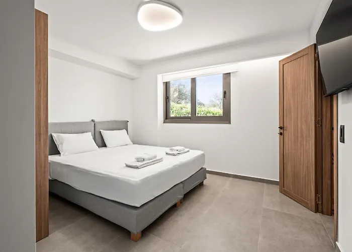 Grand - 6bd With Private Pool - Temma 헐소니소스